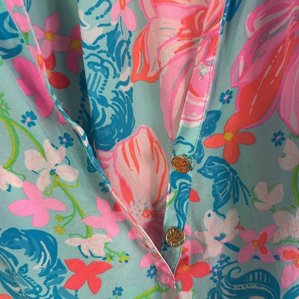 Lilly Pulitzer Elsa 100% Silk Top Blouse in Luscious Lions Surf Blue sz M - Picture 13 of 15